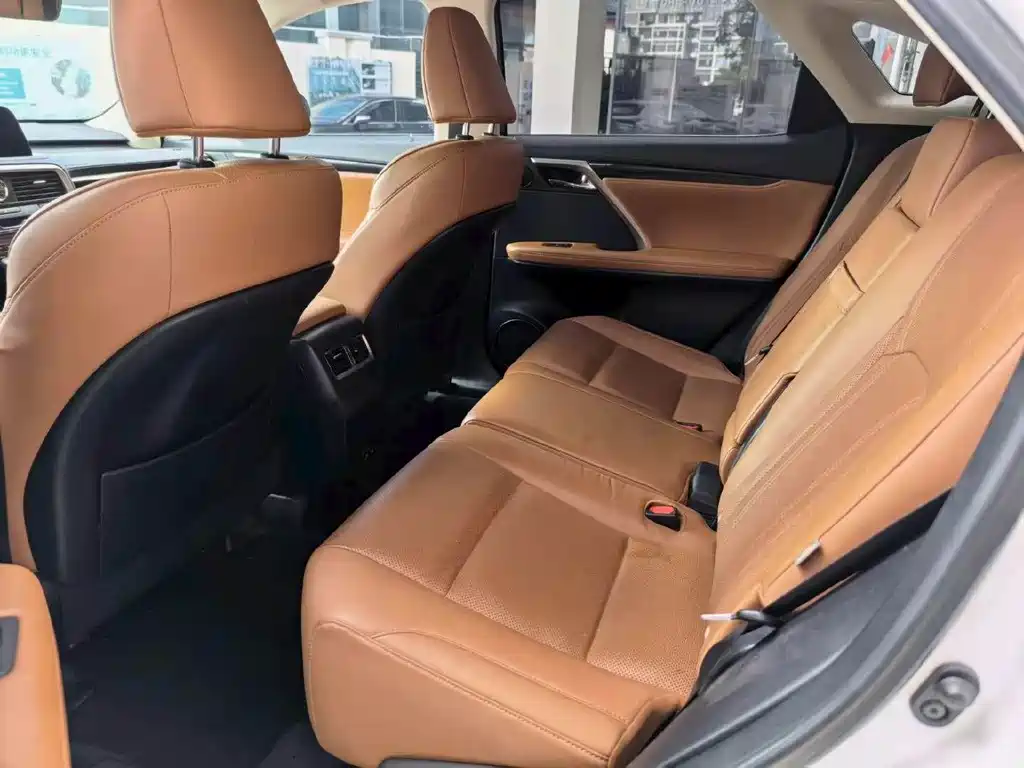 Lexus RX — миниатюра 5