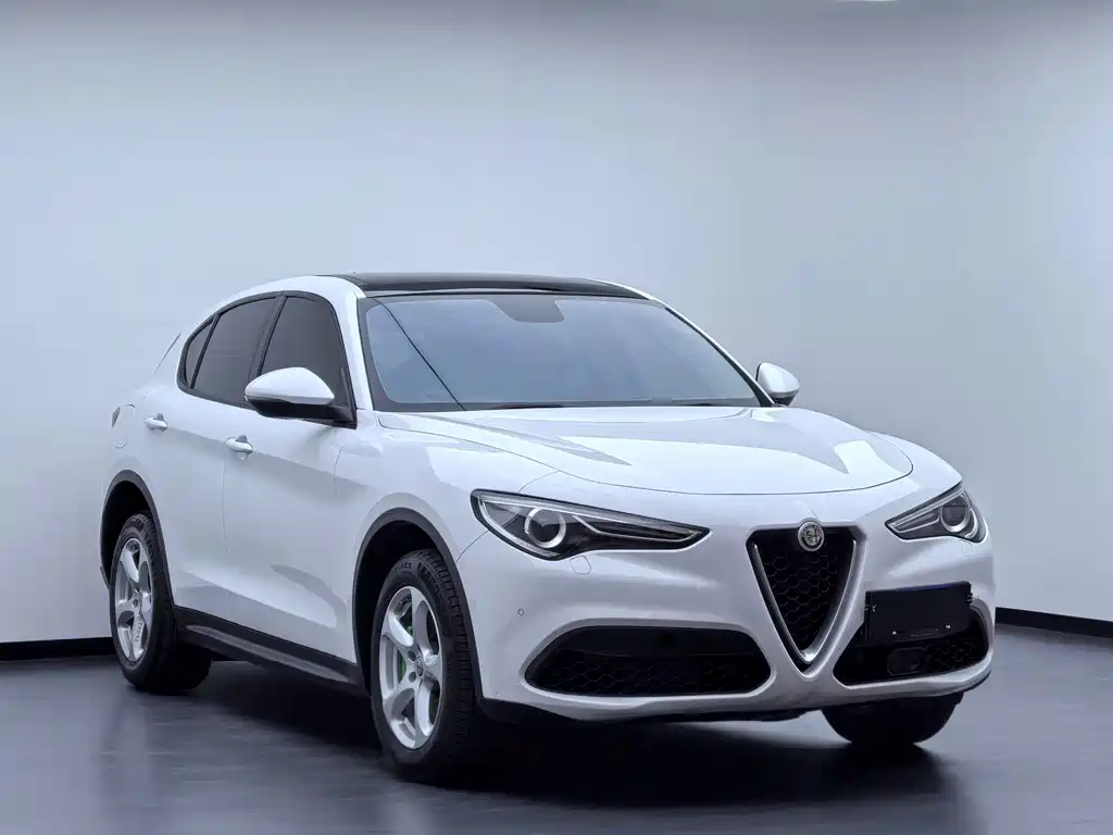Alfa Romeo Stelvio — миниатюра 3