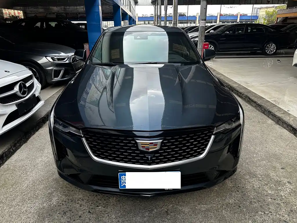 Cadillac CT4 — миниатюра 2