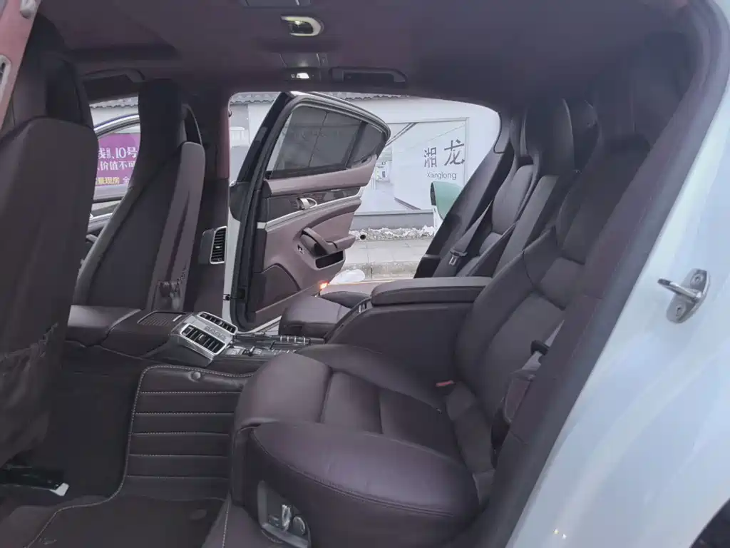 Porsche Panamera — миниатюра 25