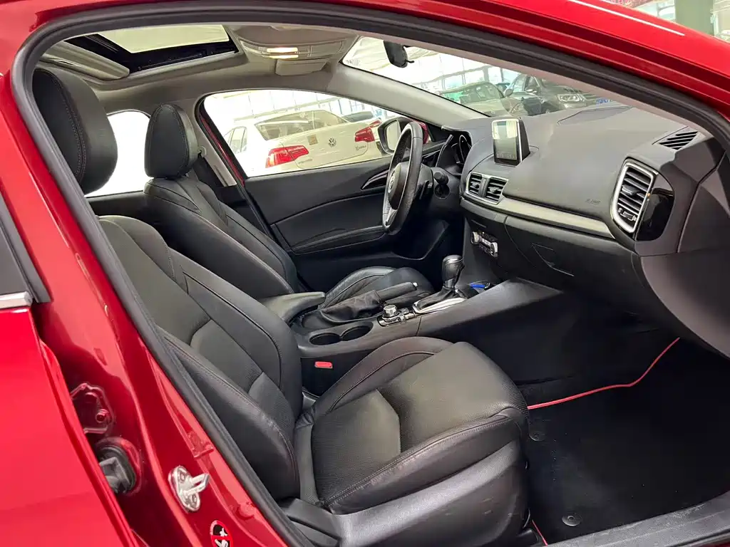 Mazda 3 Axela — миниатюра 7