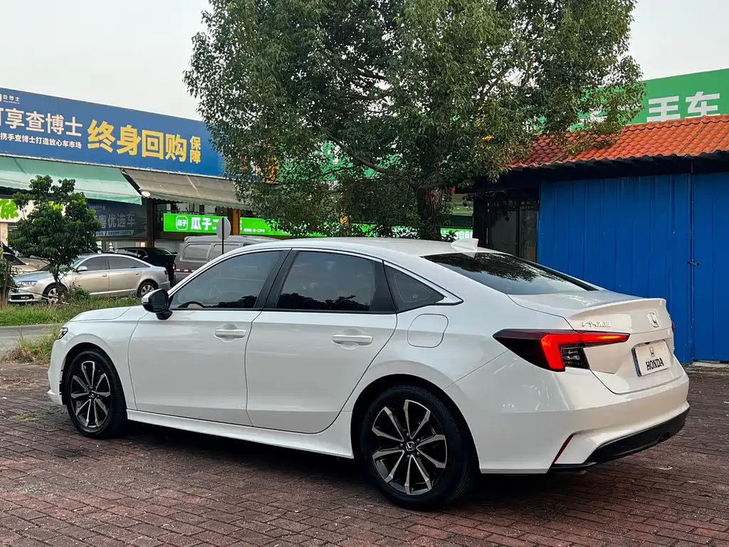 Honda Integra — миниатюра 9