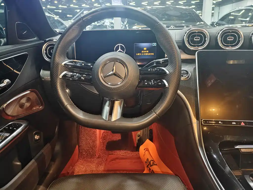 Mercedes-Benz C-Class — миниатюра 6