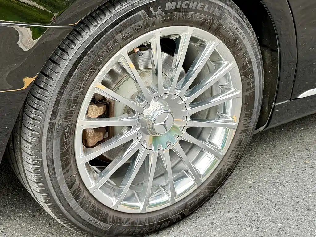 Mercedes-Benz S-Class — миниатюра 21