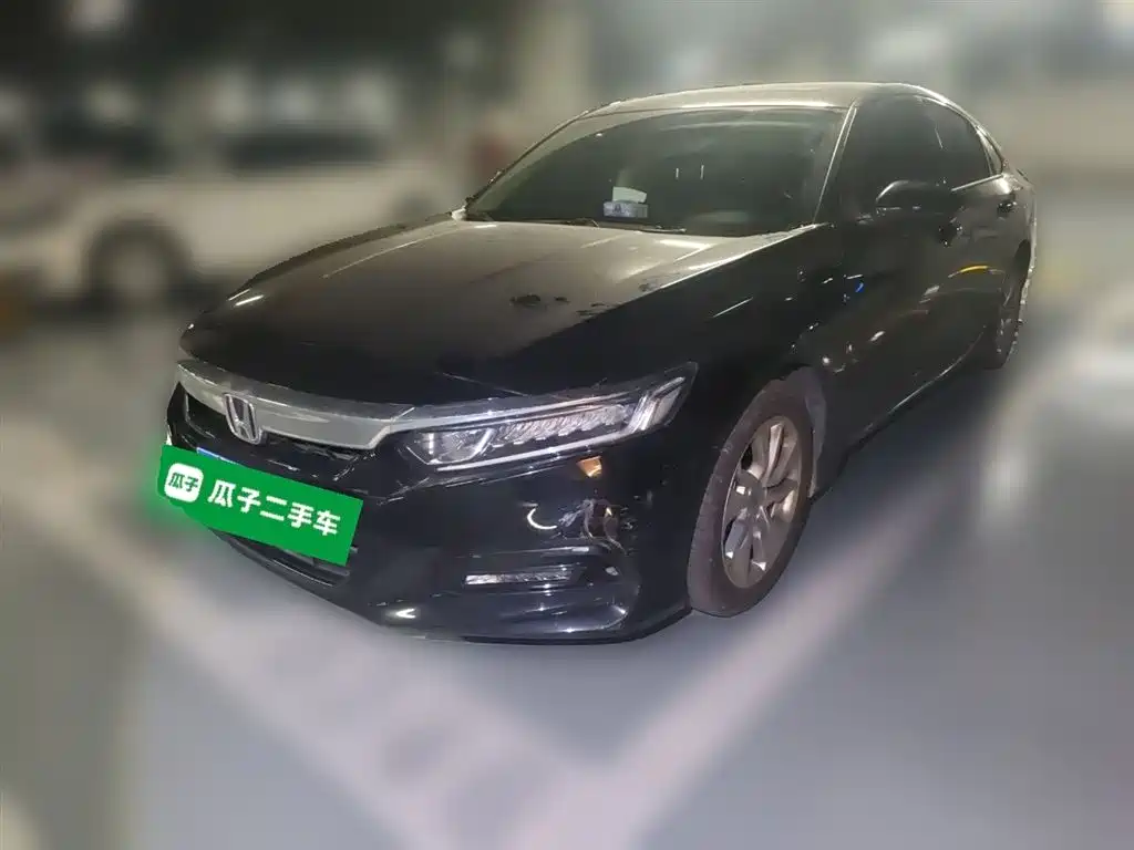 Купить Honda Accord