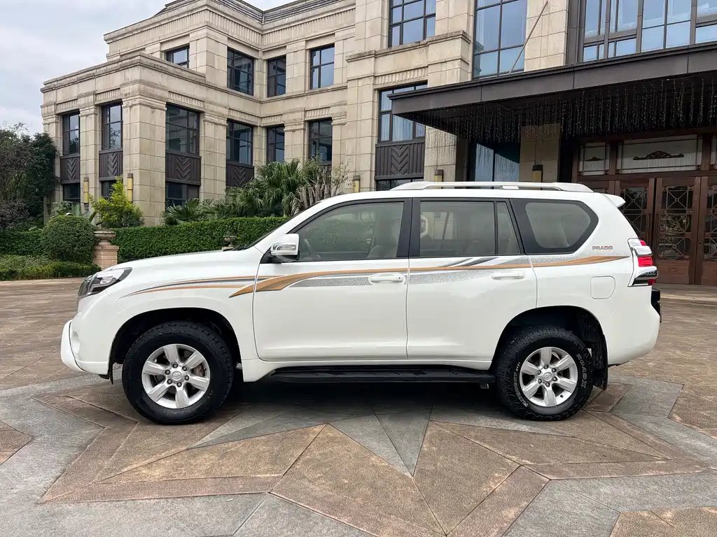 Toyota Prado (Import) — миниатюра 6