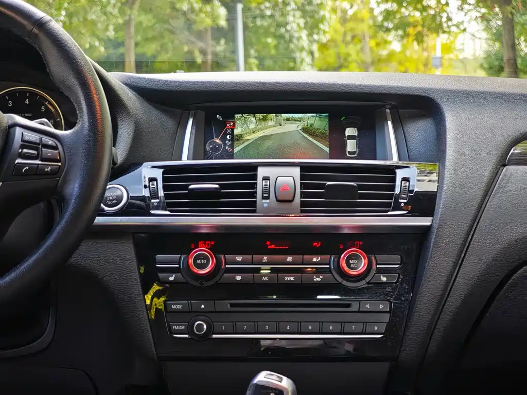 BMW X4 — миниатюра 11