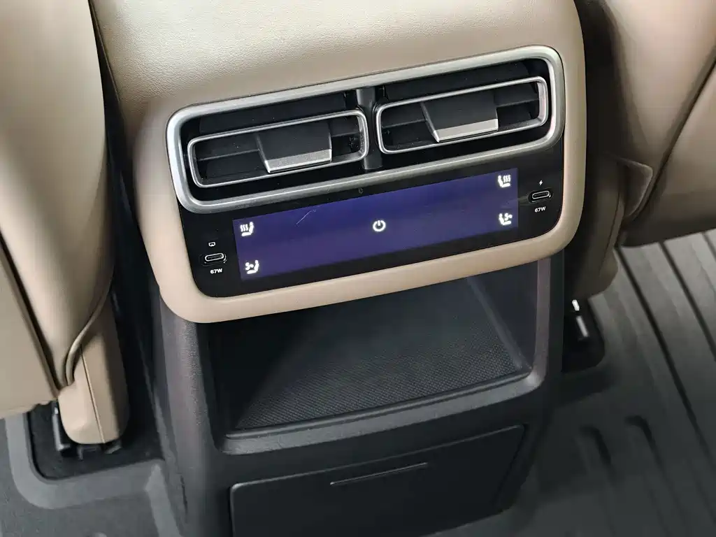 Li Auto Li L6 — миниатюра 11
