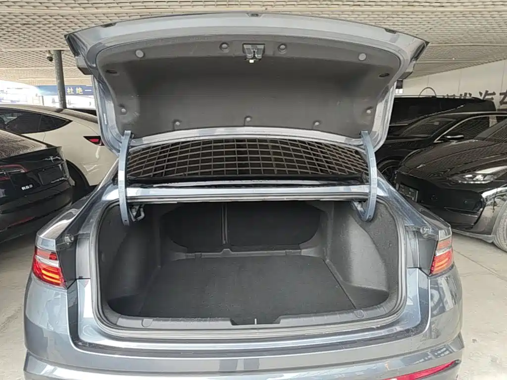 Geely Xingrui — миниатюра 19