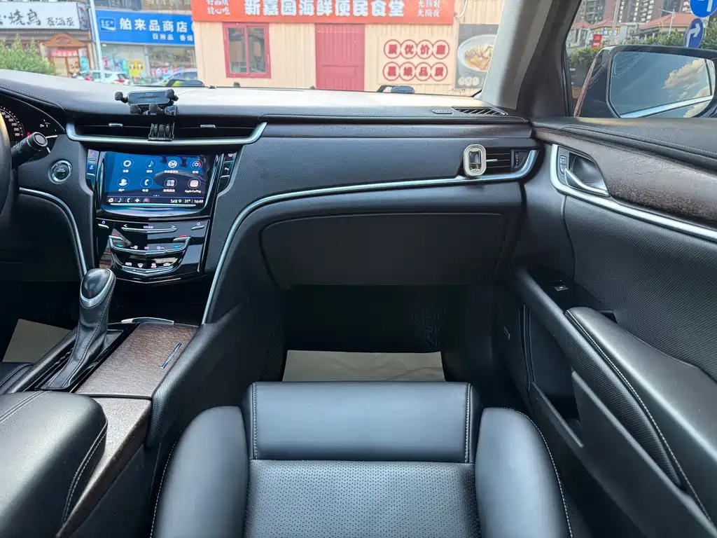 Cadillac XTS — миниатюра 16
