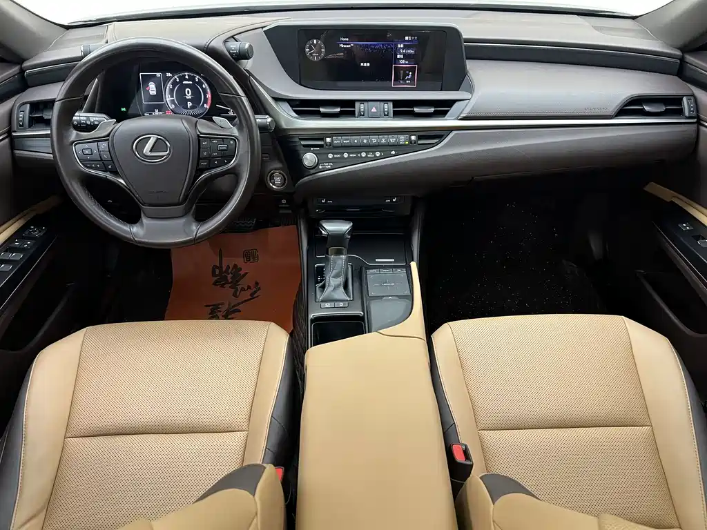 Lexus ES — миниатюра 14