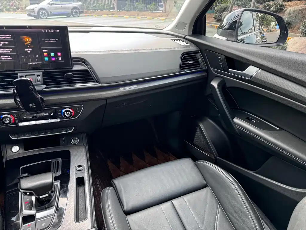 Audi Q5L — миниатюра 8