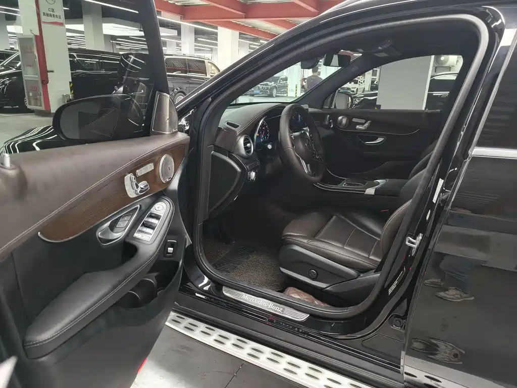 Mercedes-Benz GLC — миниатюра 6