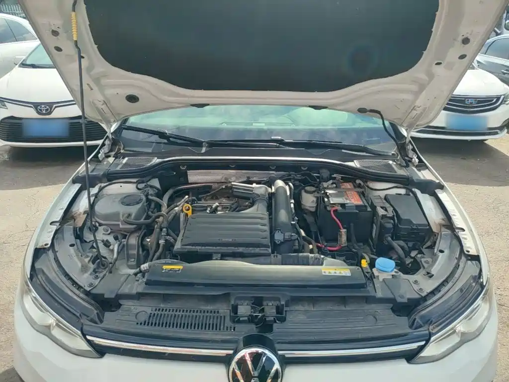 Volkswagen Golf — миниатюра 20