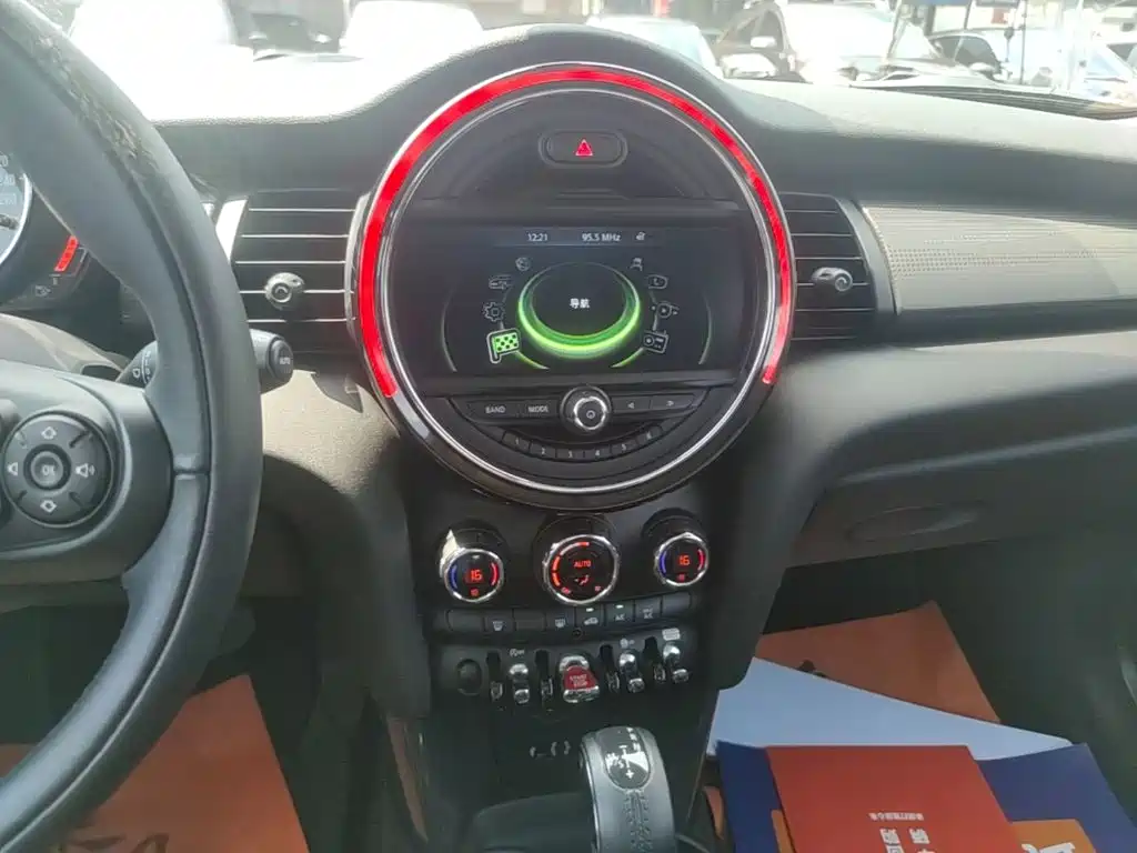 MINI Mini — миниатюра 13