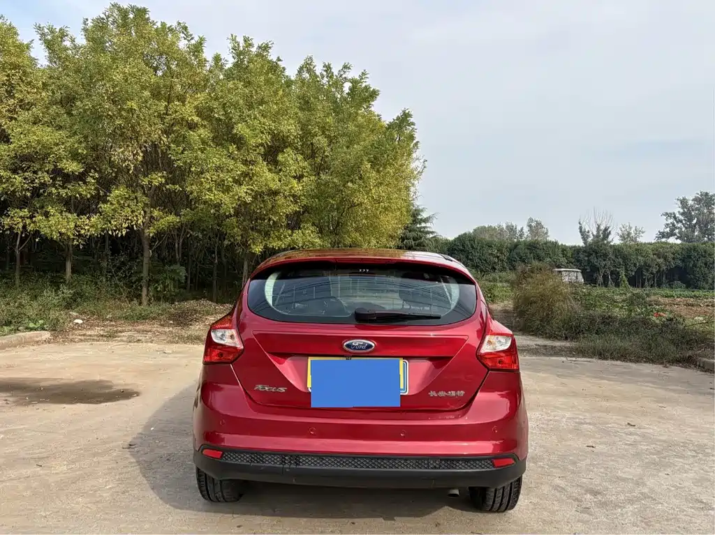 Ford Focus — миниатюра 3