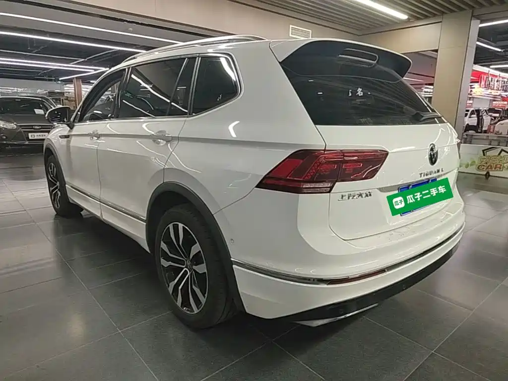 Volkswagen Tiguan L — миниатюра 5