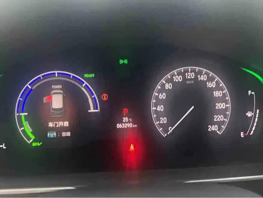 Honda Elysion — миниатюра 9