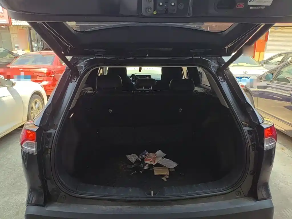 Toyota Frontlander — миниатюра 19