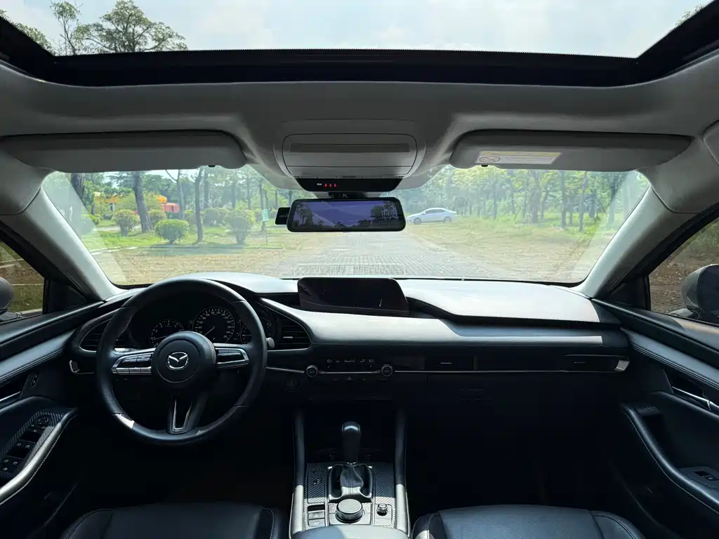 Mazda 3 Axela — миниатюра 5