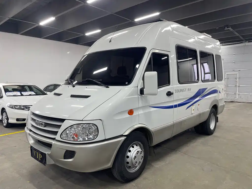 Iveco  2016