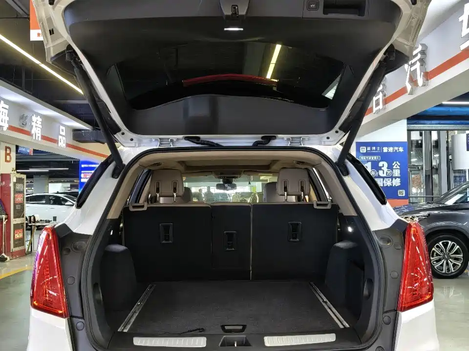 Cadillac XT5 — миниатюра 11