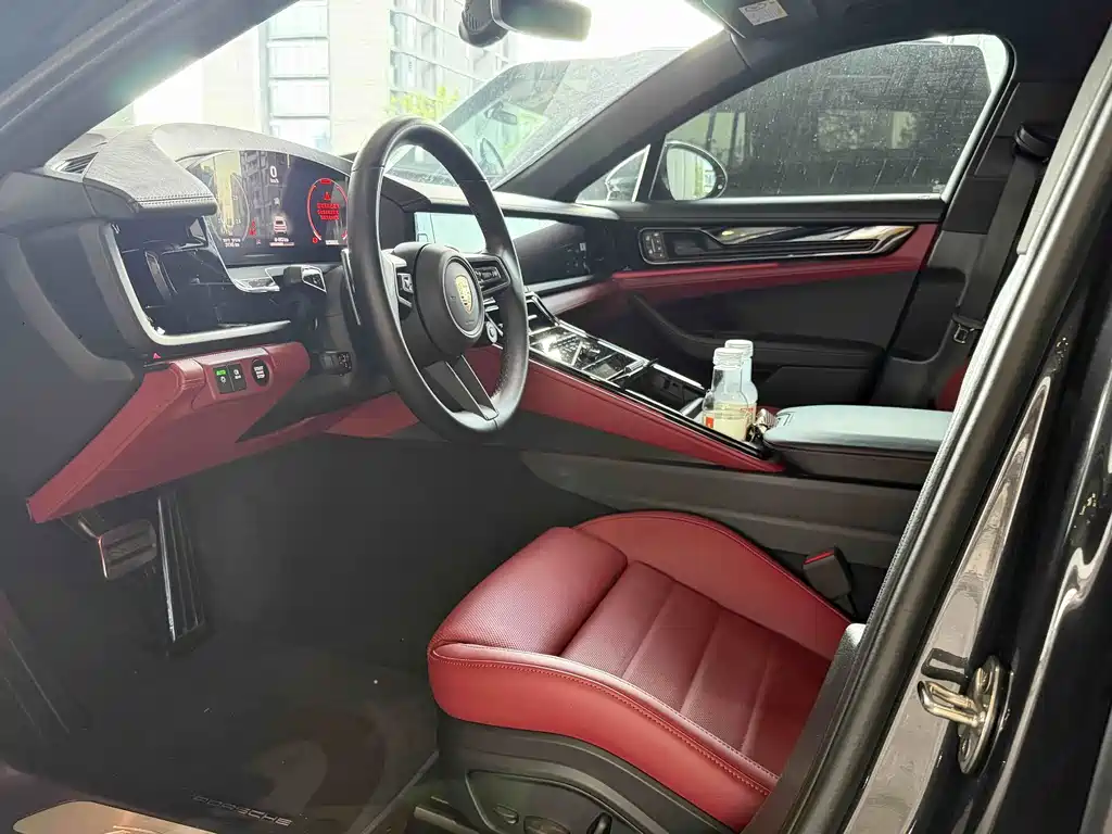 Porsche Panamera — миниатюра 6