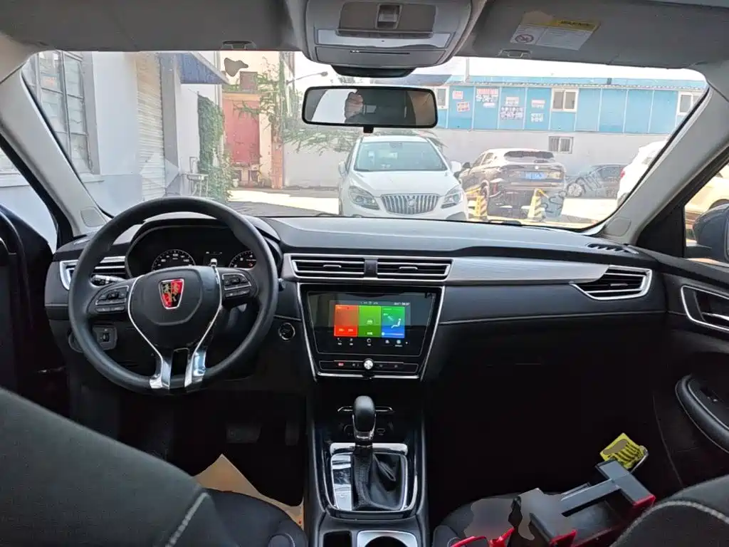 Roewe i5 — миниатюра 10
