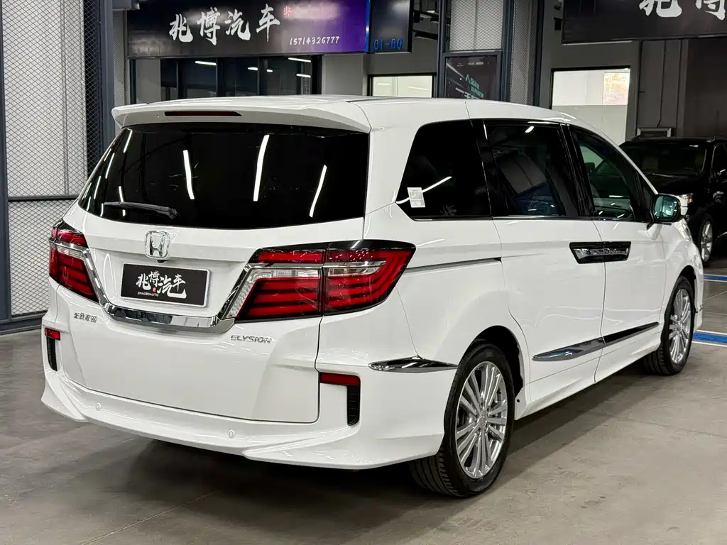 Honda Elysion — миниатюра 4