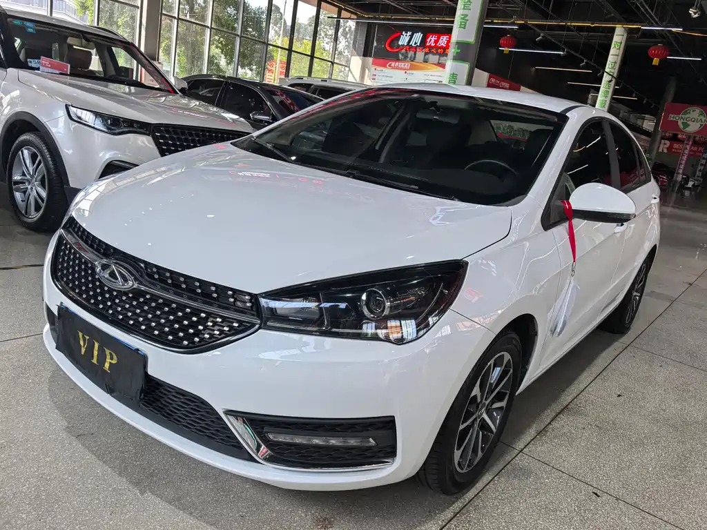 Chery Arrizo 5