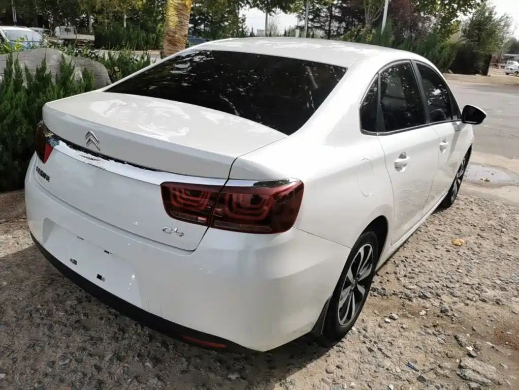 Citroen C4 — миниатюра 7