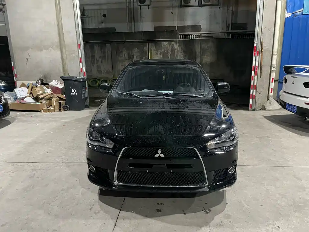 Mitsubishi Lancer EX 2014