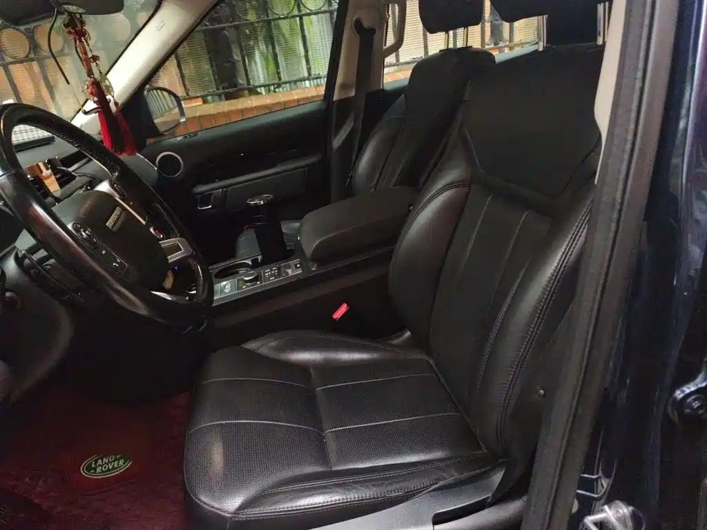 Land Rover Discovery — миниатюра 8