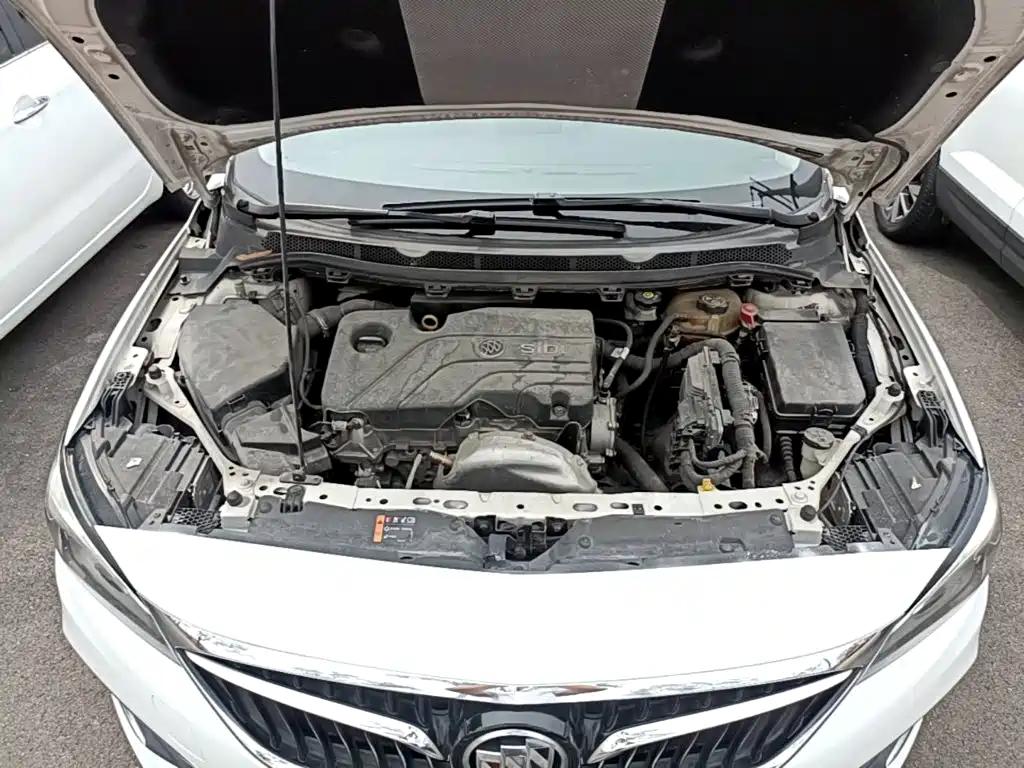 Buick Verano — миниатюра 20