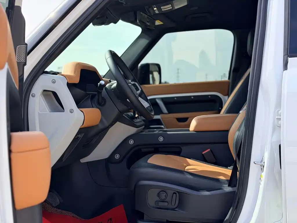 Land Rover Defender — миниатюра 19