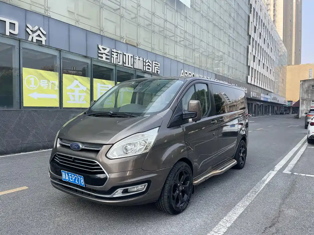 Ford Tourneo — миниатюра 3