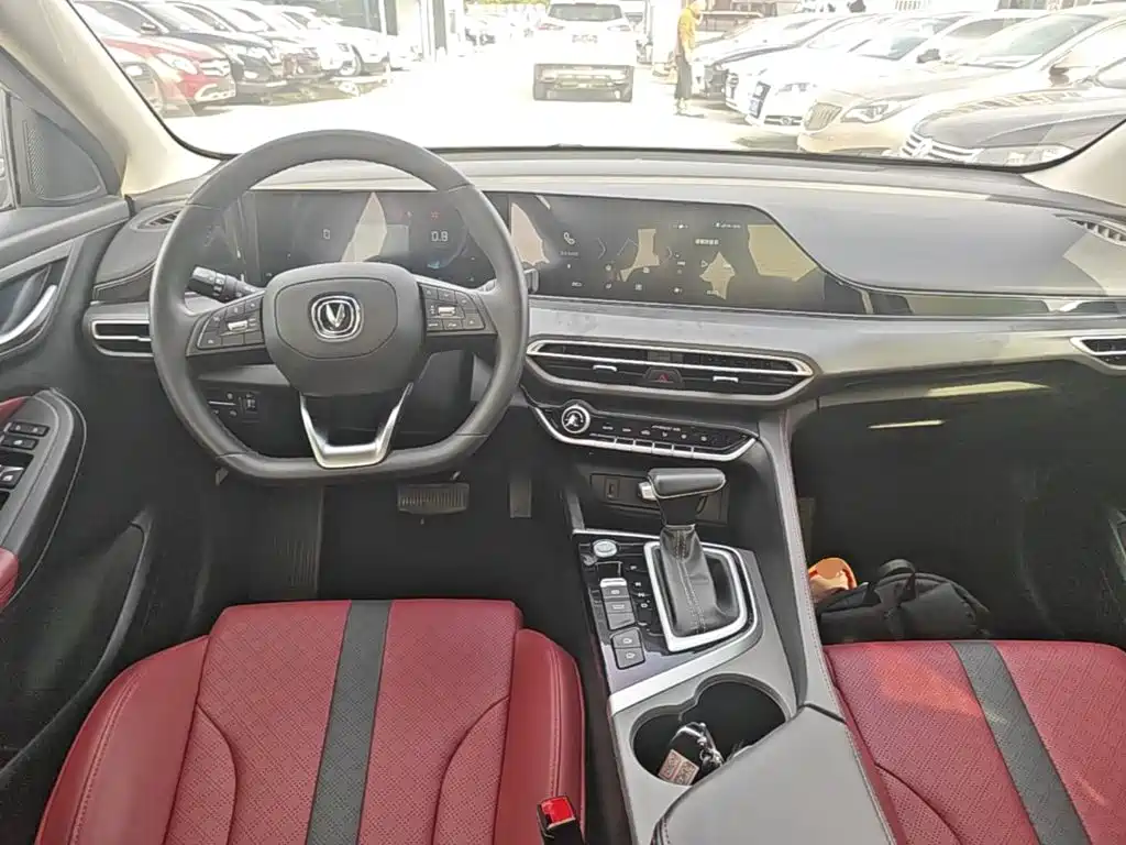 Changan Eado — миниатюра 10