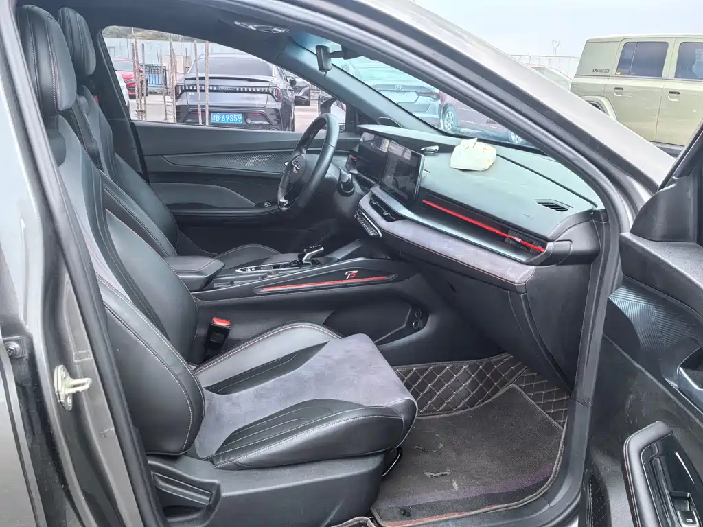 Geely Binrui — миниатюра 13