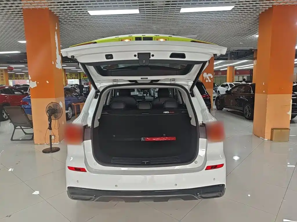 Roewe RX5 — миниатюра 19