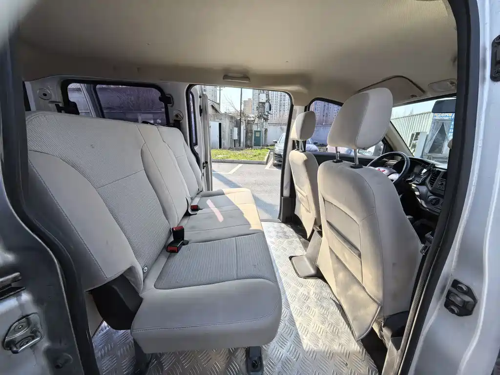 WULING WULING HONGGUANG V