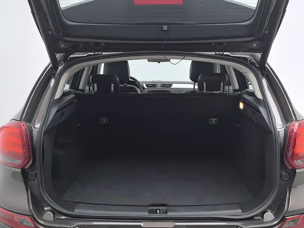 Qoros Qoros 5 — миниатюра 16