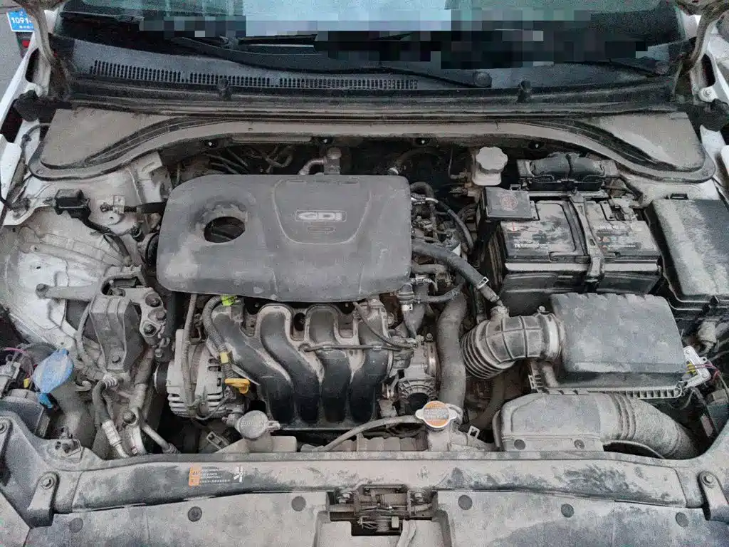 Hyundai Elantra — миниатюра 21