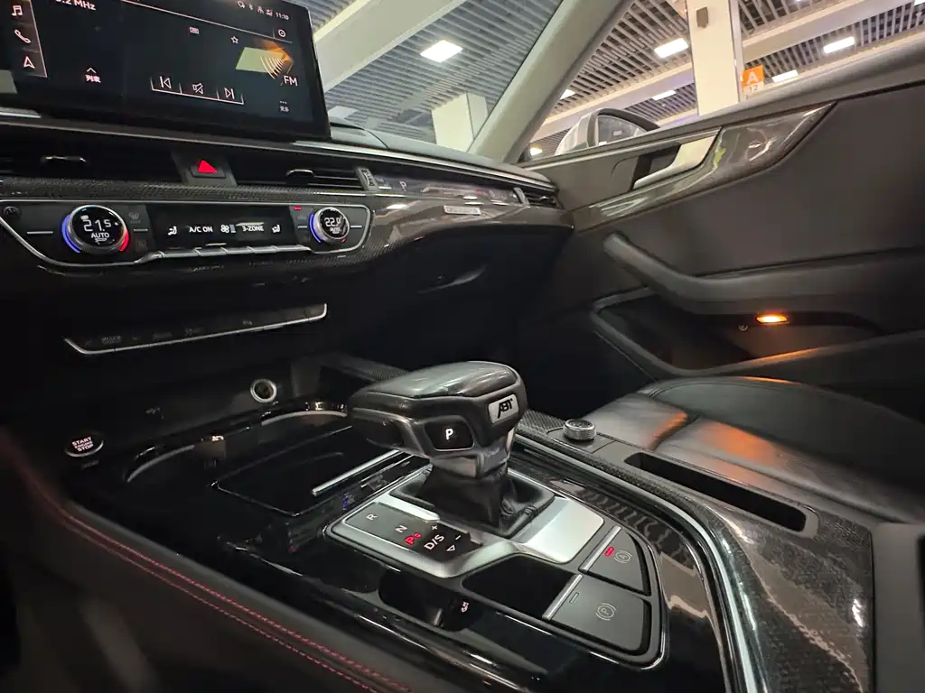 Audi A5 (Import) — миниатюра 14