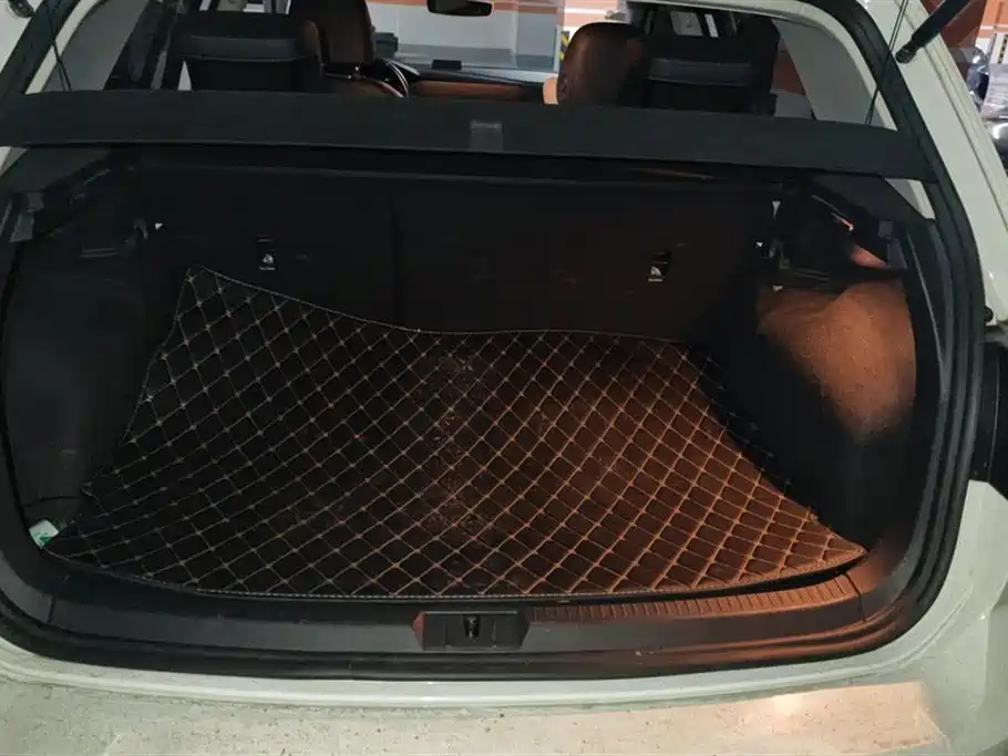 Volkswagen Golf 2018 230TSI AT Luxury