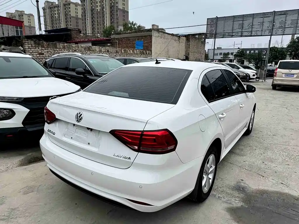 Volkswagen Lavida — миниатюра 15