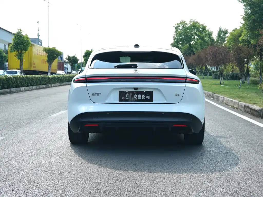 NIO ET5T — миниатюра 5