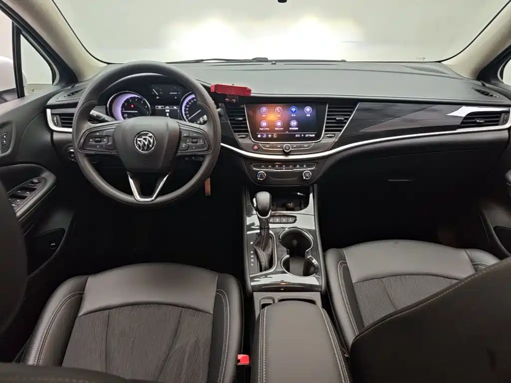 Buick Verano — миниатюра 10