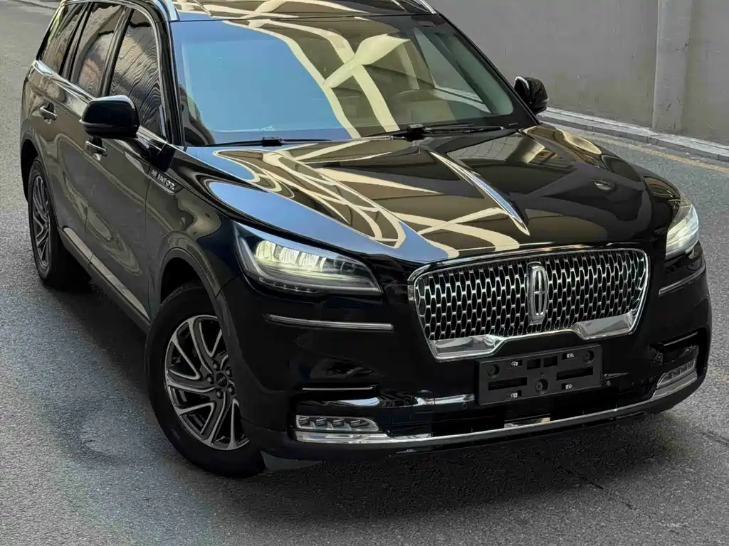 Lincoln Aviator (Import) — миниатюра 3