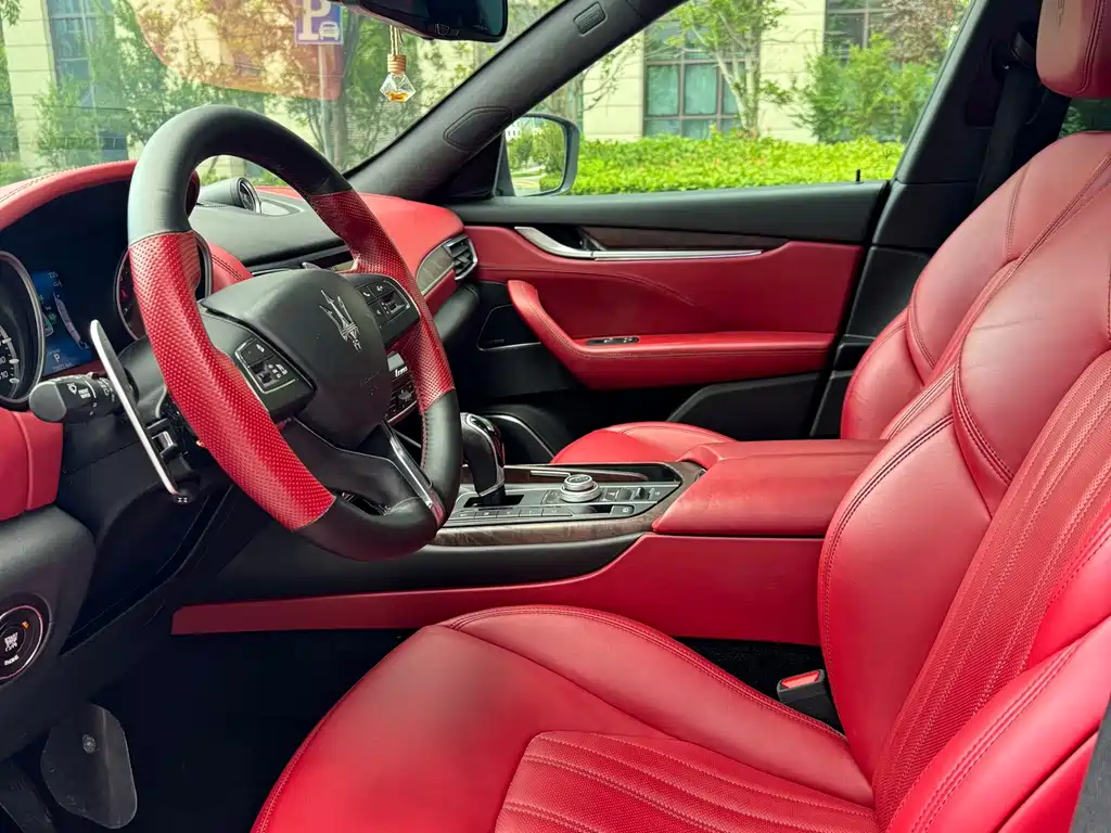 Maserati Levante — миниатюра 4