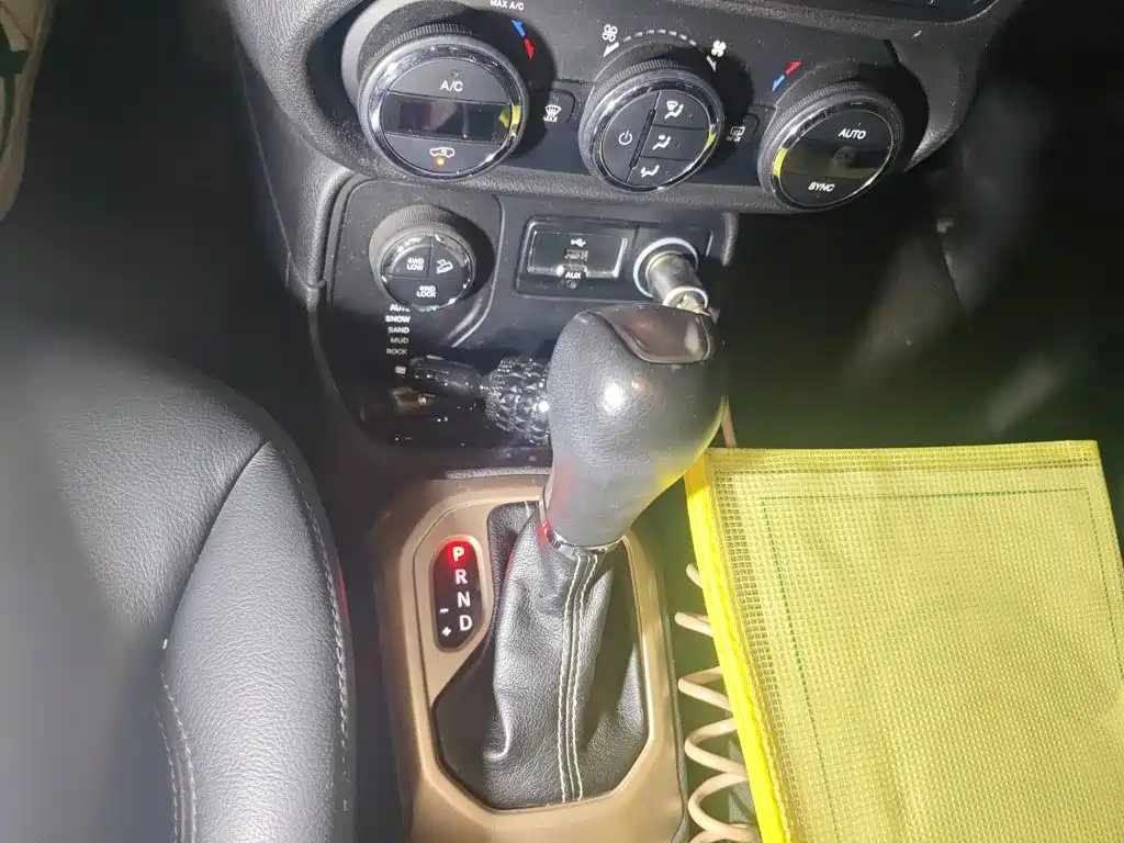 Jeep Renegade — миниатюра 10